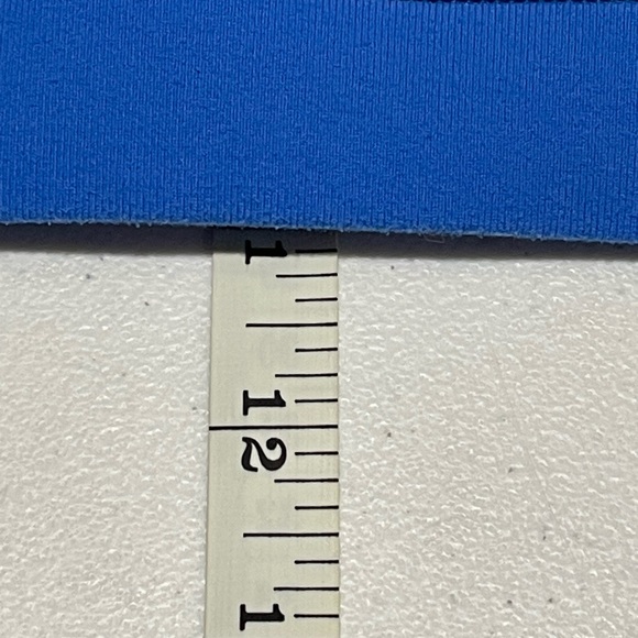 Lululemon Athletica Flow Y Bra IV Beaming Blue Sz XXS Light Support Sports Bra - Picture 9 of 9